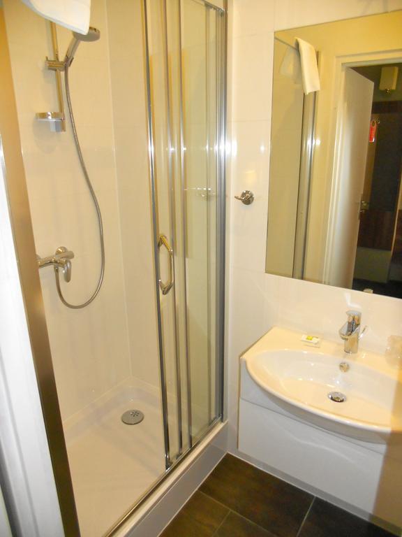 Hotel Srodmiejski Zielona Gora  Room photo